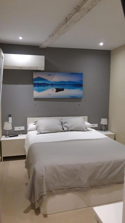 Apartamentos Marques De La Merced Málaga Dış mekan fotoğraf