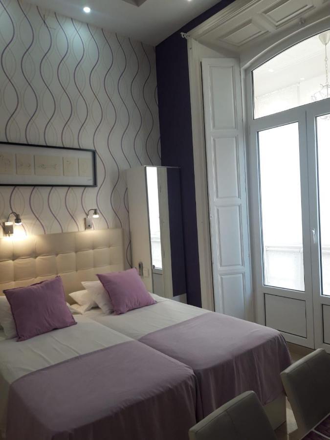 Apartamentos Marques De La Merced Málaga Dış mekan fotoğraf