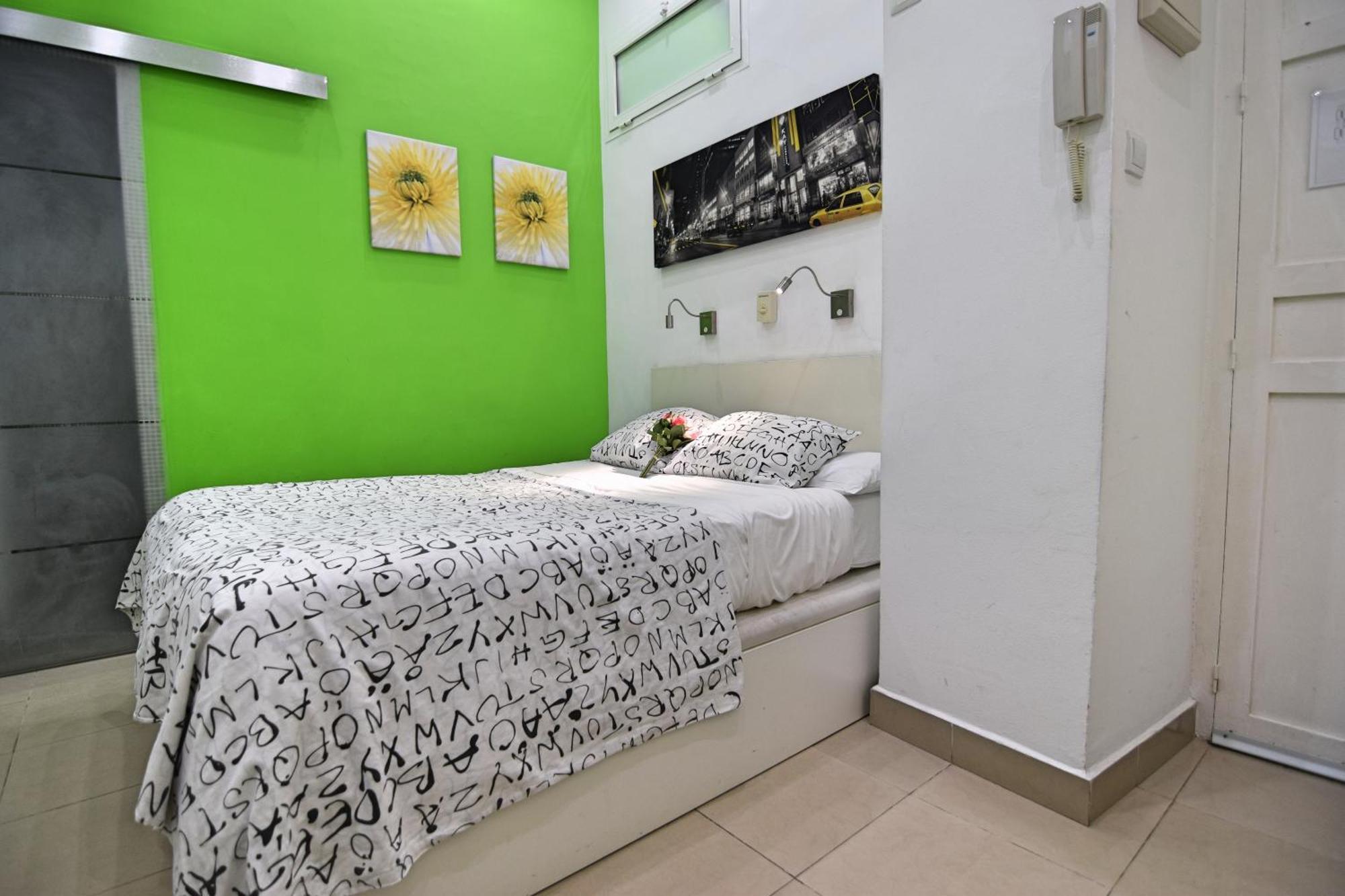 Apartamentos Marques De La Merced Málaga Dış mekan fotoğraf