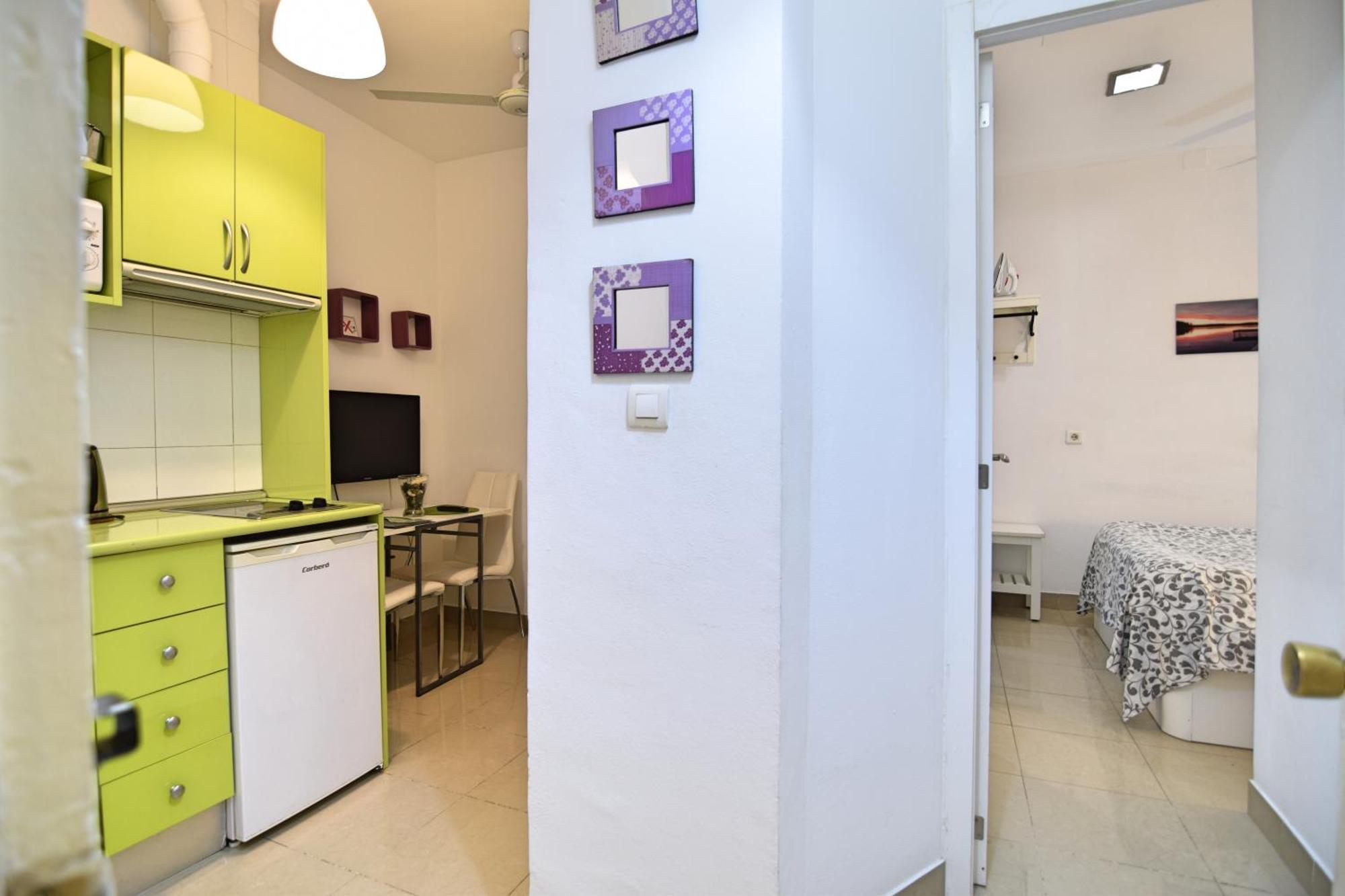 Apartamentos Marques De La Merced Málaga Dış mekan fotoğraf