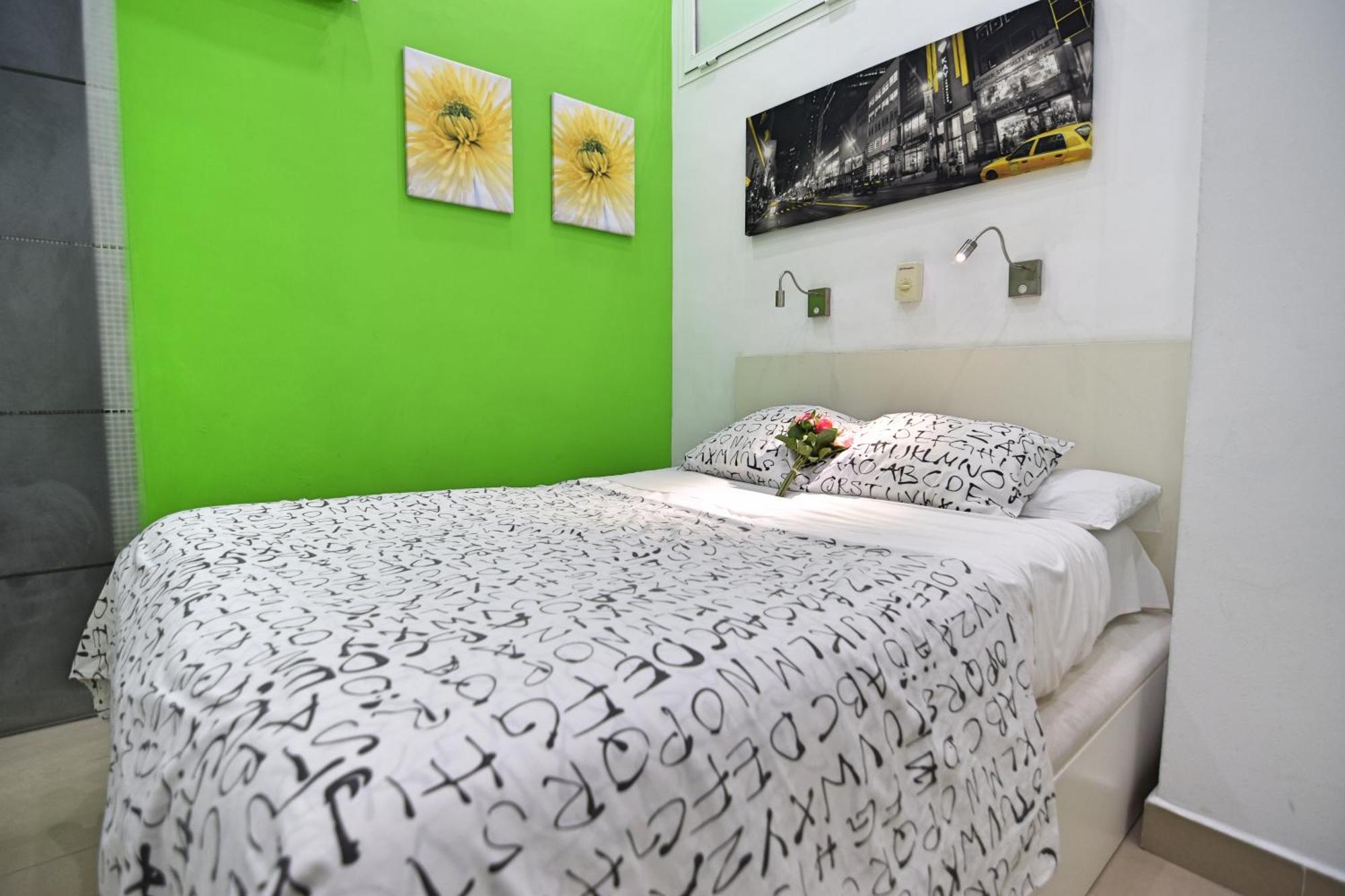 Apartamentos Marques De La Merced Málaga Dış mekan fotoğraf