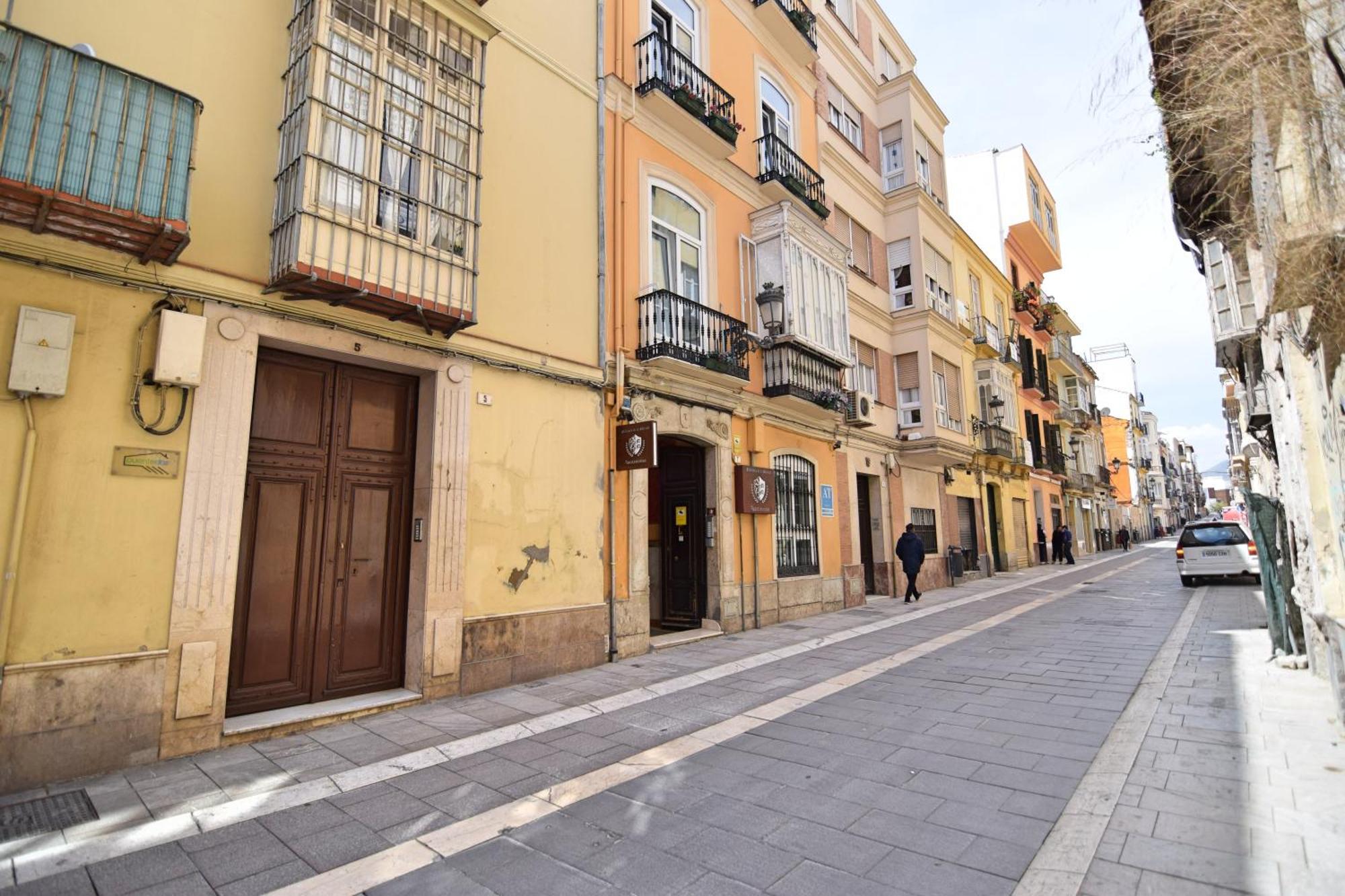 Apartamentos Marques De La Merced Málaga Dış mekan fotoğraf